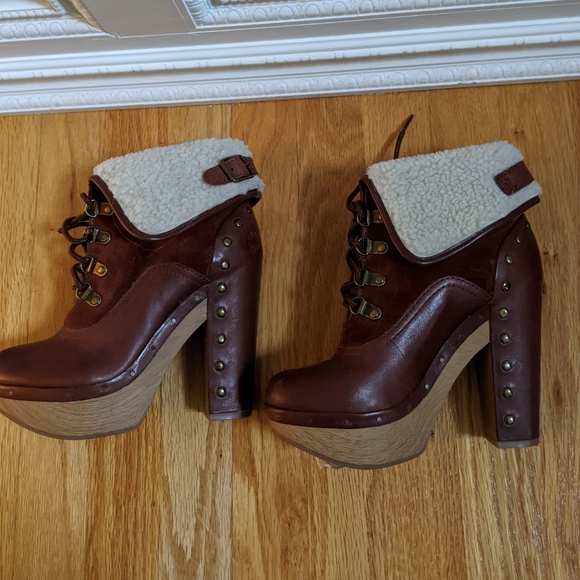 Lucky Brand Leather ankle booties . Size 6 - Picture 4 of 9
